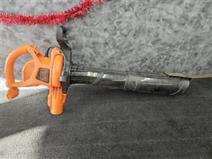 BLACK DECKER BEBL7000 ELECTRIC LEAF BLOWER VACUUM WITH BAG